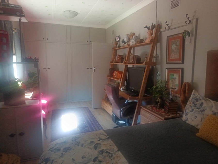 3 Bedroom Property for Sale in Beaconsfield Northern Cape